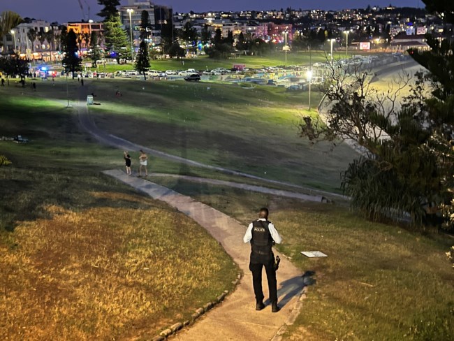 αυστραλια επιθεση