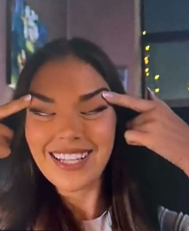 Σάλος για την ανάρτηση της Μις Φινλανδία που της κόστισε το στέμμα - Η φωτογραφία που προκάλεσε οργή