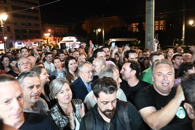 ΧΑΡΗΣ ΔΟΥΚΑΣ ΝΙΚΗ