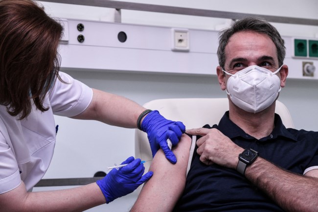 Το μεγάλο στοίχημα των εμβολίων: Πότε έρχονται οι επόμενες  83.850 νέες δόσεις - Εμβολιάστηκαν 250 την πρώτη ημέρα