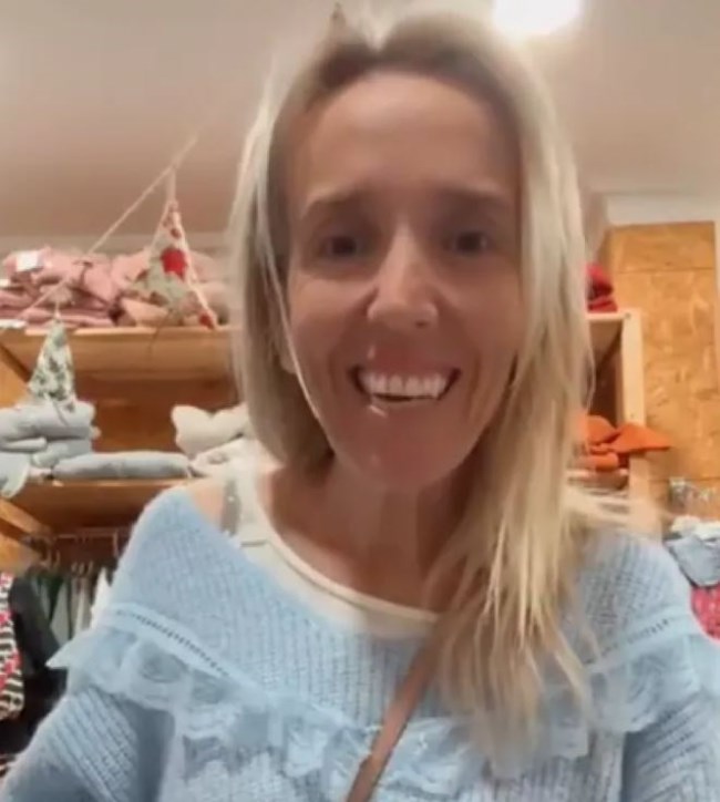 Ισπανία: Ξεκληρίστηκε οικογένεια στο δυστύχημα - Νεκρά 4 μέλη, επέζησε μόνο ένα 6χρονο κορίτσι 3 Τραγωδία στην Ισπανία: Νεκρά 4 μέλη της ίδιας οικογένειας, επέζησε μόνο η 6χρονη κόρη - Αγνοείται ζευγάρι δημοσιογράφων