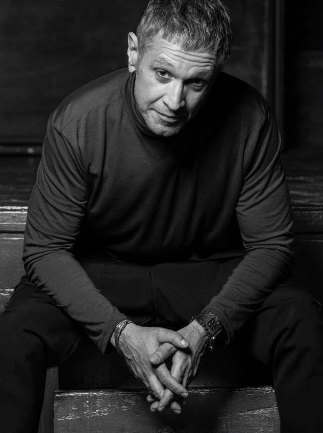 ΑΙΜΙΛΙΟΣ ΧΕΙΛΑΚΗΣ