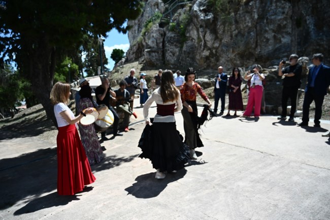ΠΩΛΗΤΗΡΙΟ ΑΚΡΟΠΟΛΗ