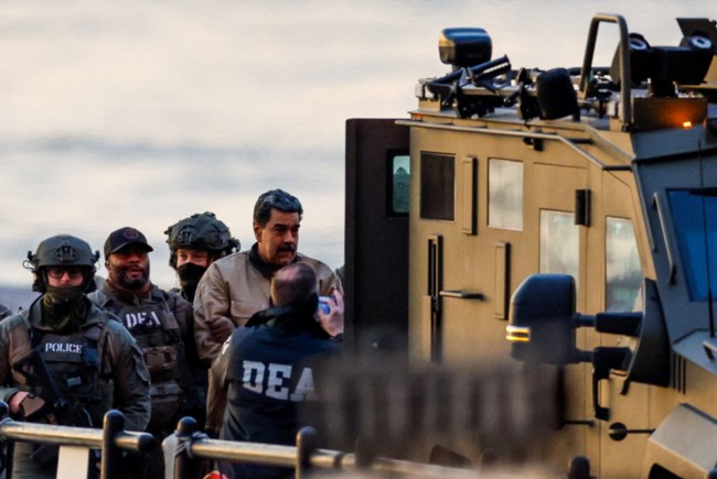 ΝΙΚΟΛΑΣ ΜΑΔΟΥΡΟ ΜΕΤΑΓΩΓΗ