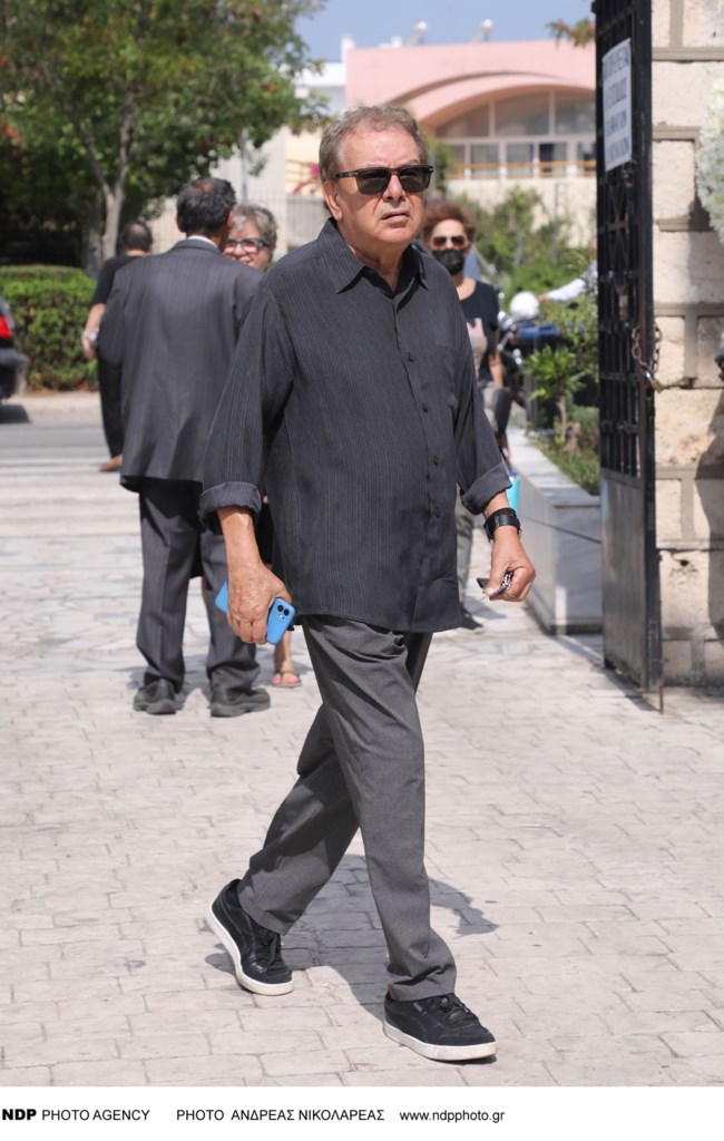 ΚΗΔΕΙΑ ΛΙΖΕΤΑ ΝΙΚΟΛΑΟΥ