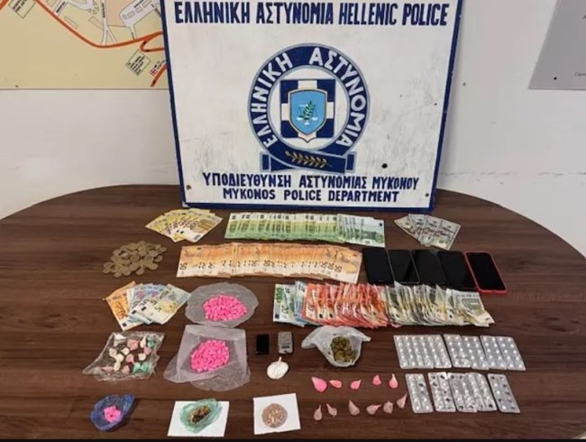 Ζευγάρι από Βόρεια Μακεδονία ήρθε Μύκονο με πλαστά χαρτιά να πουλήσει ναρκωτικά: Πώς τους "ξεσκέπασε" αστυνομικός σκύλος