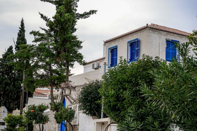 σπέτσες