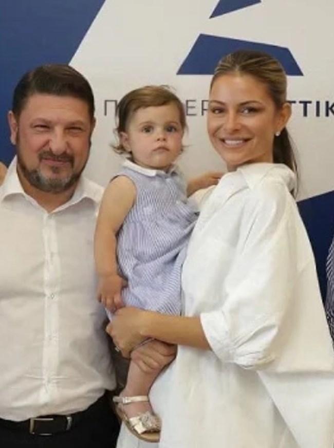 μενουνος