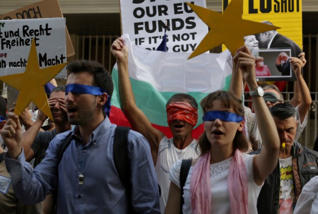 Βουλγαρία: Ρεκόρ 18 θανάτων σε ένα 24ωρο - Δύσκολη η αναχαίτηση της πανδημίας στα Βαλκάνια