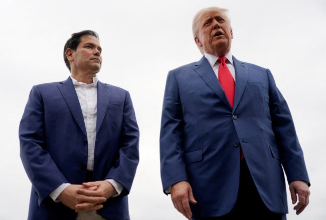 Ο Τραμπ ελπίζει το Ιράν να επιστρέψει στο τραπέζι των διαπραγματεύσεων