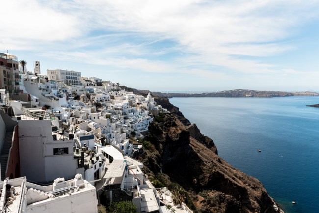Ανεβαίνουν οι αφίξεις ξένων τουριστών τον Μάιο