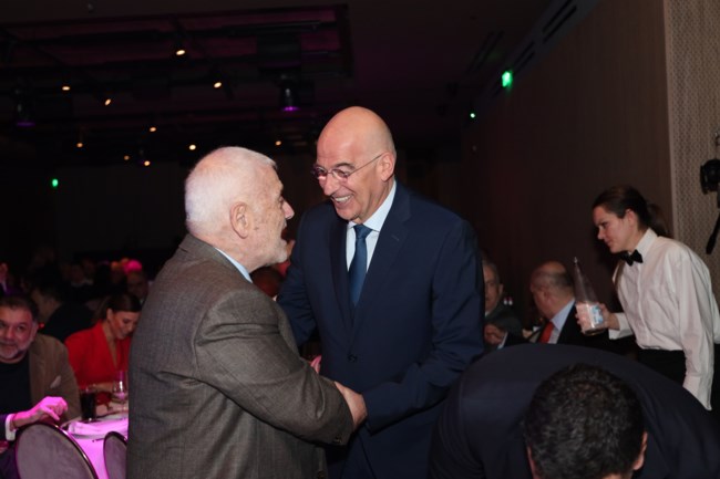 ΕΚΔΗΛΩΣΗ ΕΦΣΥΝ