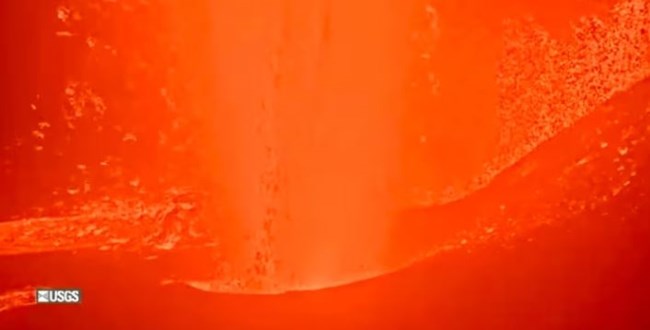 Χαβάη: "Σιντριβάνια" λάβας μετά την έκρηξη του ηφαιστείου Κιλαουέα - Εντυπωσιακές εικόνες