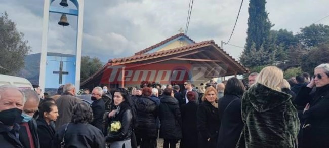 Πάτρα: Βαρύ πένθος στην κηδεία του 22χρονου ποδοσφαιριστή [εικόνες]