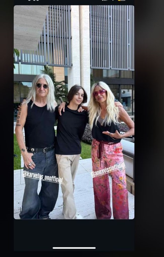 Η Άννα Βίσση και ο Νίκος Καρβέλας στην υπερπολυτελή έπαυλη των Κούστα στη Βουλιαγμένη