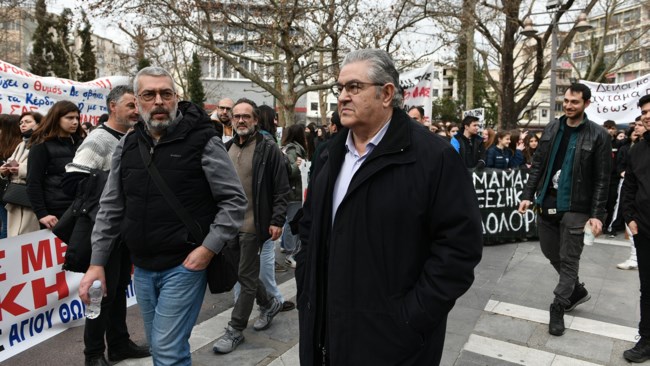 Κουτσούμπας: Παλεύουμε και διεκδικούμε για να μη συγκαλυφθεί το έγκλημα των Τεμπών [εικόνες - βίντεο]