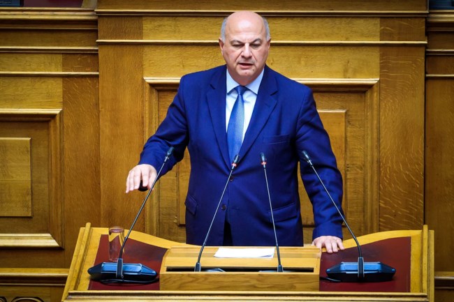 Κώστας Τσιάρας