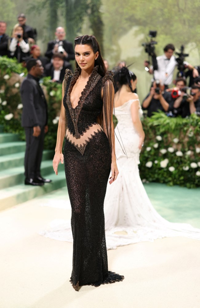 Κένταλ Τζένερ Met Gala