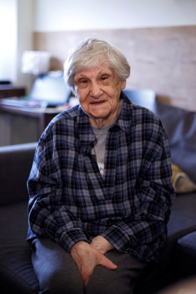 Πόλεμος στην Ουκρανία: 92χρονη Εβραία που επέζησε του Ολοκαυτώματος βρίσκει καταφύγιο στην Πολωνία