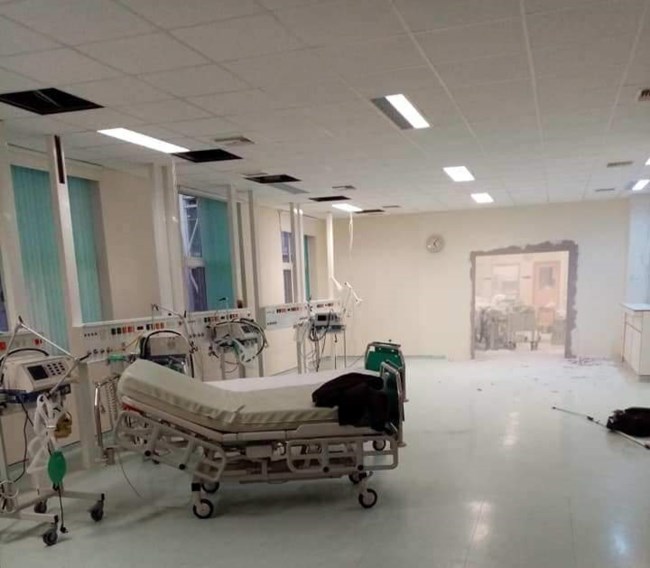 Αλεξανδρούπολη: Γκρεμίζουν τοίχους στο νοσοκομείο για να φτιάξουν ΜΕΘ - Διαψεύδει η διοίκηση
