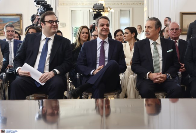 Πιερρακάκης Μητσοτάκης