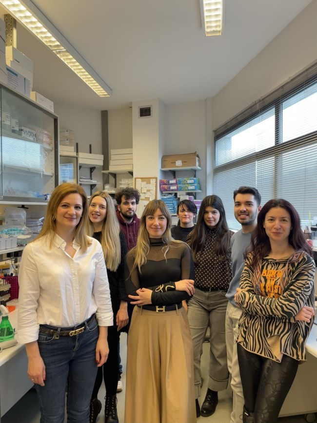 Θέμις Αλισσάφη: Η Ελληνίδα ερευνήτρια που αξιοποιεί νανοσωματίδια στην ανοσοθεραπεία του καρκίνου