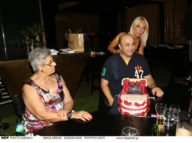 Ξεσπά η μητέρα του Μάρκου Σεφερλή για τις αντιδράσεις: "Ζήλια για το παιδί μου, έχει φτύσει αίμα για να κάνει όνομα"