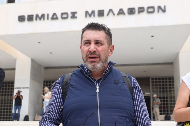 ΠΑΤΕΡΑΣ 19ΧΡΟΝΟΥ ΛΟΥΝΑ ΠΑΡΚ ΧΑΛΚΙΔΙΚΗ