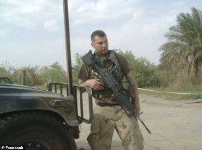 Δολοφονία στη Μινεάπολη: Ποιος είναι ο πράκτορας της ICE που τράβηξε τη σκανδάλη - Τα 11'' που πάγωσαν τις ΗΠΑ