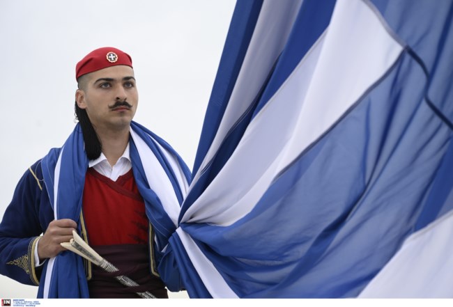 επαρση σημαιας ακροπολη