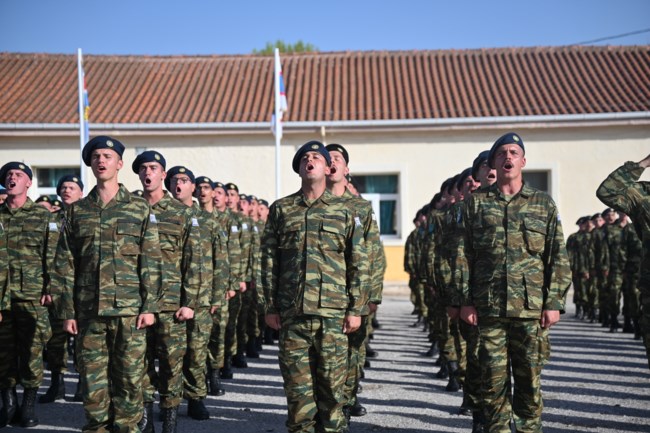 Αλλάζει η στρατιωτική θητεία: Οι έφεδροι θα αποκτούν δεξιότητες, αλλάζει και η στολή- Εθελοντική στράτευση και γυναικών