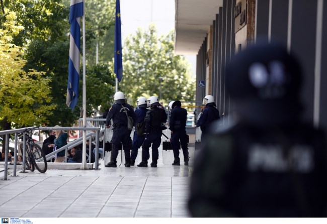 ΔΙΚΑΣΤΗΡΙΑ