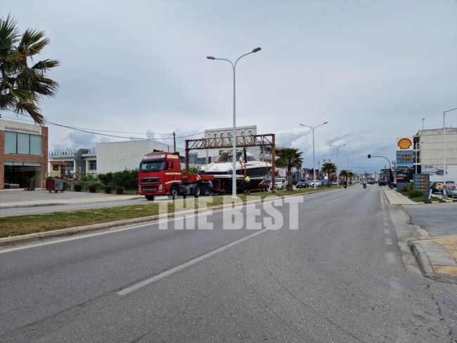 ΣΚΑΦΟΣ ΜΠΟΤΙΛΙΑΡΙΣΜΑ ΠΑΤΡΑ