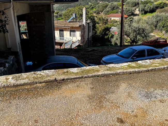 ΑΧΑΙΑ 3ΧΡΟΝΟΣ