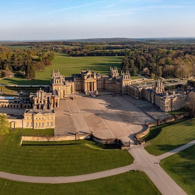 Κατηγορίες για απόπειρα στραγγαλισμού σε βάρος του Δούκα του Μάρλμπορο: Μακρινός συγγενής της Νταϊάνα και του Τσόρτσιλ