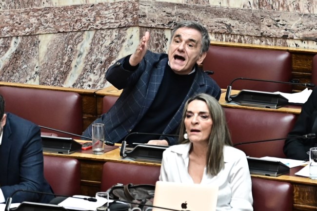 ΦΑΜΕΛΛΟΣ ΣΚΕΡΤΣΟΣ