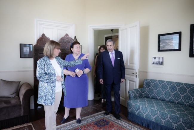 Η Κατερίνα Σακελλαροπούλου εγκαινίασε την Οικία Καβάφη στην Αλεξάνδρεια [εικόνες]