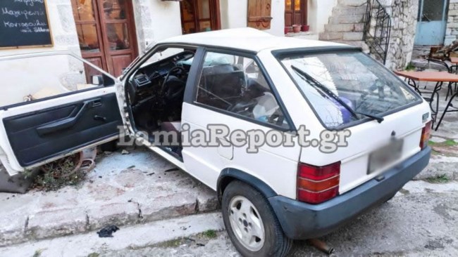 Τραγωδία στην Αμφίκλεια: Νεκρή επιβάτης ΙΧ που έπεσε πάνω σε τσιπουράδικο