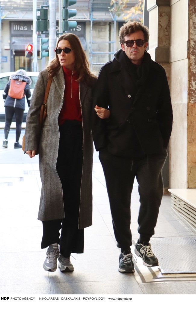 Η Βίκυ Καγιά και ο Ηλίας Κρασσάς σε χαλαρή εξόρμηση στο κέντρο της Αθήνας