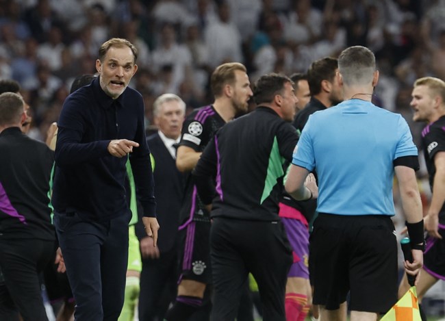 Champions League: Έντονα παράπονα των δύο προπονητών για τη διαιτησία του ημιτελικού - Τι είπαν Τούχελ και Αντσελότι