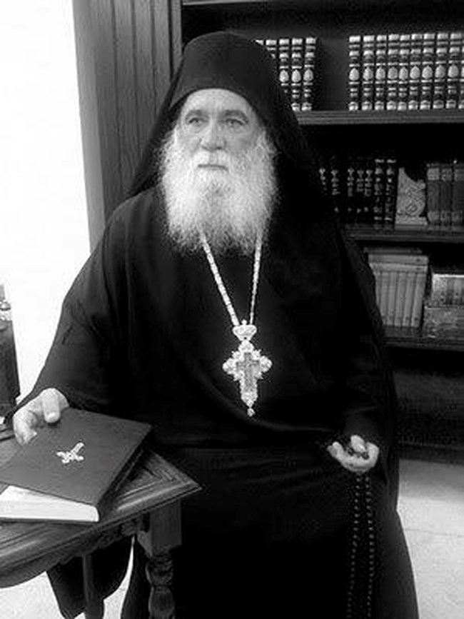 Δέος: Στην Ελλάδα το μεγαλύτερο καμπαναριό στον κόσμο που ακούγεται στα 100 χιλιόμετρα [Εντυπωσιακό βίντεο]