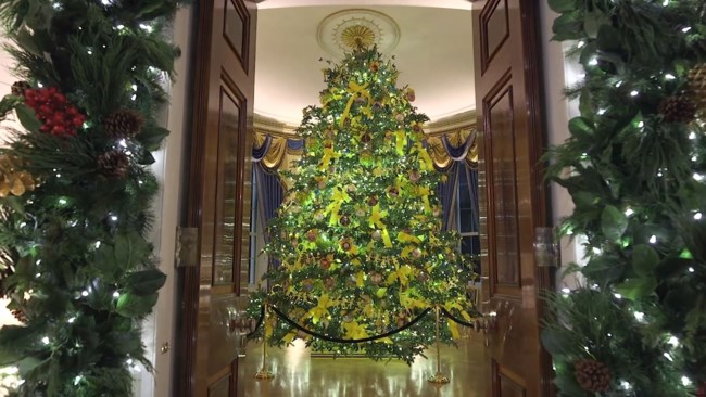 MELANIA CHRISTMAS