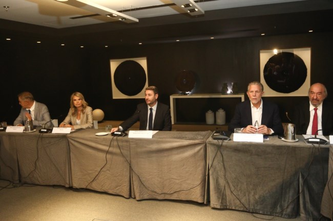 Συνάντηση Ανδρουλάκη με εκπροσώπους παραγωγικών και κοινωνικών φορέων εν όψει ΔΕΘ