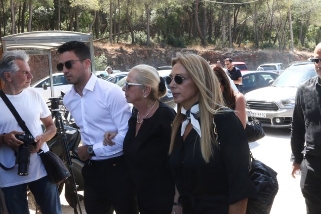 ΜΗΤΕΡΑ ΑΛΕΞΑΝΔΡΑΣ ΝΙΚΟΛΑΙΔΟΥ