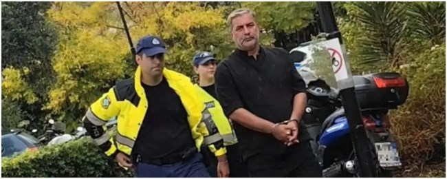 Μπισμπίκης: Από τη γιορτή της τσικουδιάς, στον Εισαγγελέα με καθυστέρηση 36 ωρών - Το χρονικό του τροχαίου και οι... συστάσεις στους δημοσιογράφους