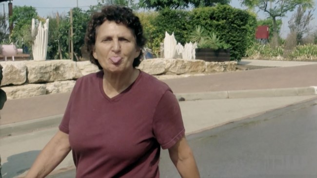 Η τραγική ιστορία του Or: Η Χαμάς εκτέλεσε τη μητέρα του και την αδερφή του - Η 67χρονη έβγαλε τη γλώσσα στους τρομοκράτες πριν δολοφονηθεί