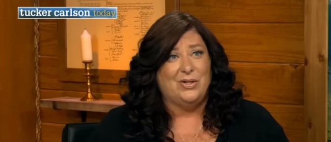 Η Αμερικανίδα που είχε κατηγορήσει τον Μπάιντεν για σεξουαλική επίθεση ζήτησε ρωσική υπηκοότητα