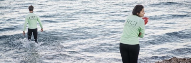 Σάρα Μαρντίνι: Πρόσφυγας, εθελόντρια και τώρα κατηγορούμενη για κατασκοπεία στη Λέσβο, η ηρωίδα του Netflix
