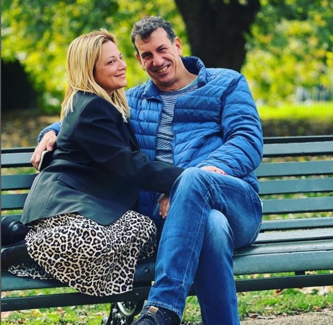 Νάνσυ Ζαμπέτογλου: Το δημόσιο παράπονο στον σύζυγό της Νάσο Γαλακτερό: "Είμαι να σκάσω…"