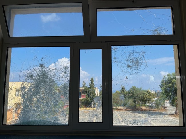 Χανιά: Βανδαλισμοί ντροπής σε σχολεία την τελευταία εβδομάδα - Αφαίρεσαν μέχρι και θερμοπρόσοψη